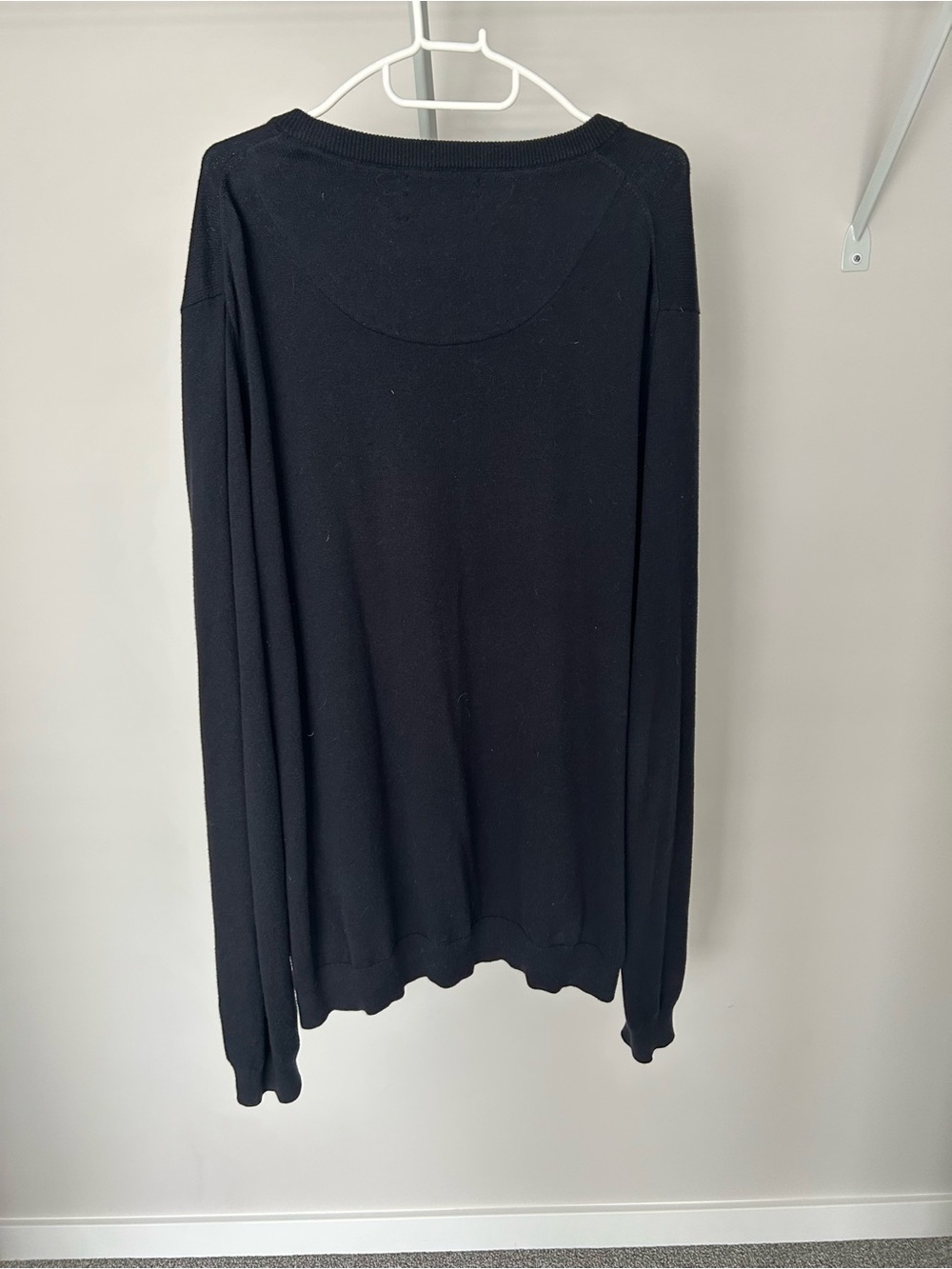 Nordstrom Men's V-Neck Sweater - Navy - Picture 4 of 4